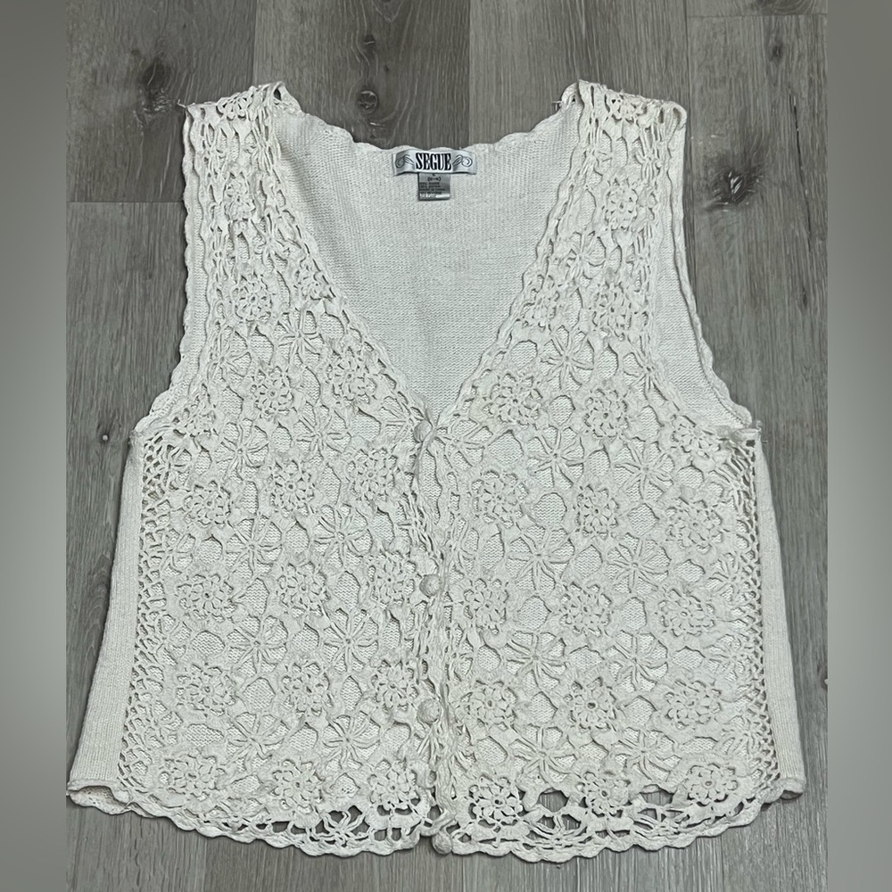 Sesame Women's Cream Crochet Vest